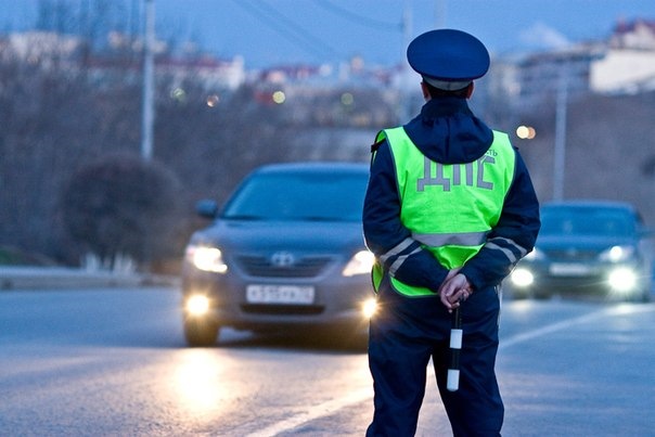 В целях снижения аварийности на дорогах города Алейска госавтоинспекторы проведут рейдовые мероприятия.