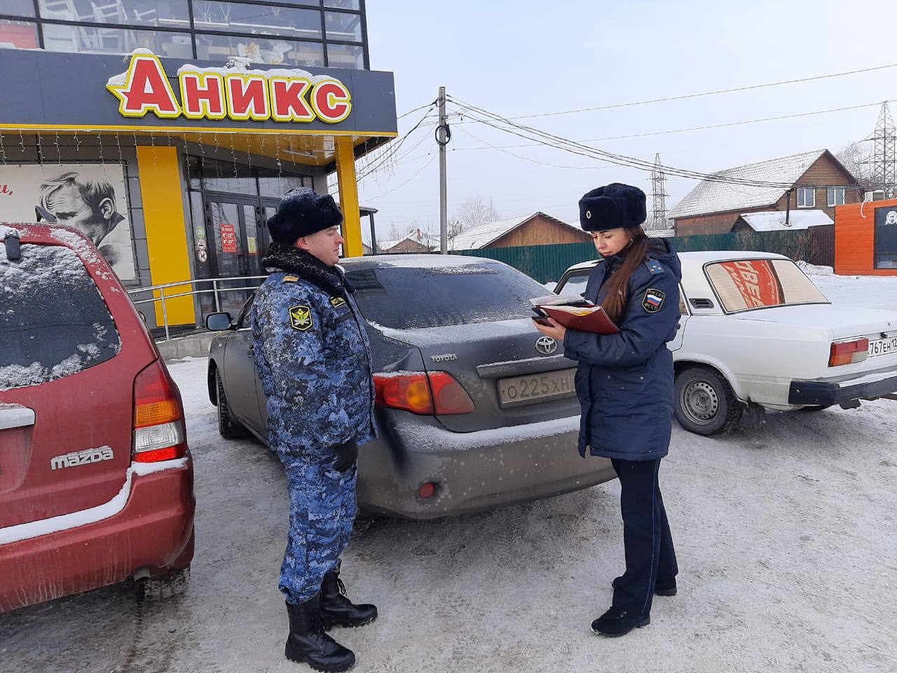 15 автомобилей должников арестовали во время рейдов в г. Бийске.