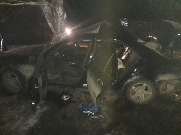 В городе Алейске произошло смертельное ДТП. В городе Алейске произошло смертельное ДТП.